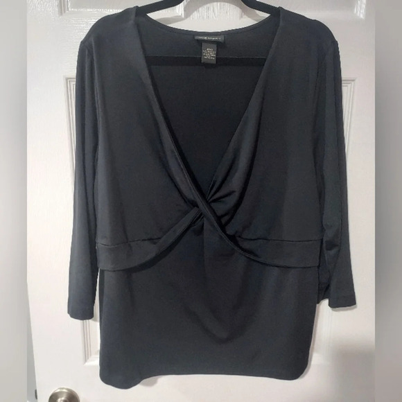 Lane Bryant Black V-Neck Twist 3/4 Sleeve Blouse in Size 18/20 2X - Picture 1 of 10